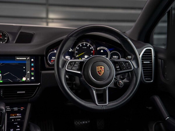 Used Porsche Cayenne 2022 for sale - 76286229: Photo 8