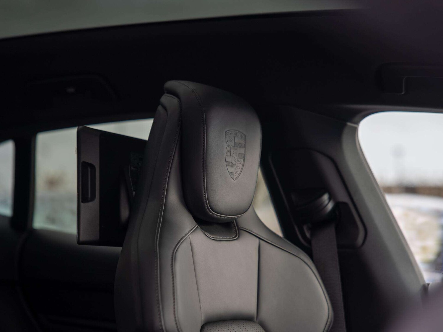 Used Porsche Taycan 2026 for sale - 77810990: Photo 11