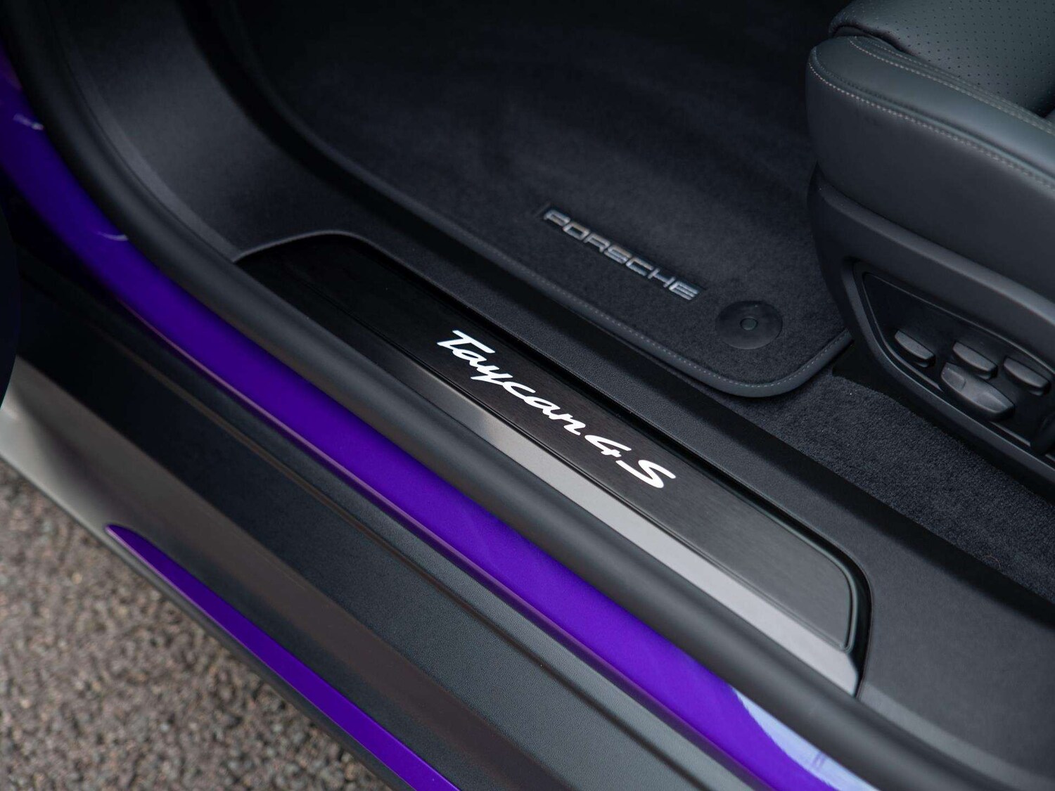 Used Porsche Taycan 2026 for sale - 77810990: Photo 13