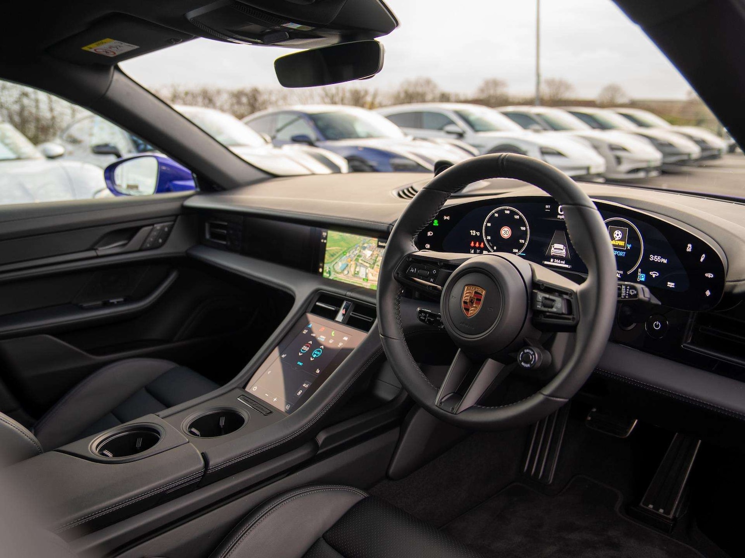 Used Porsche Taycan 2026 for sale - 77810990: Photo 3