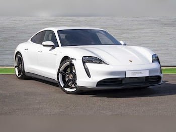 Used Porsche Taycan 2020 for sale - 76262367: Photo