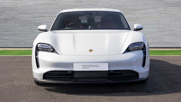 Used Porsche Taycan 2020 for sale - 76262367: Photo 4