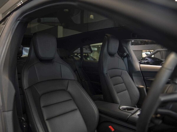 Used Porsche Taycan 2025 for sale - 75845729: Photo 9