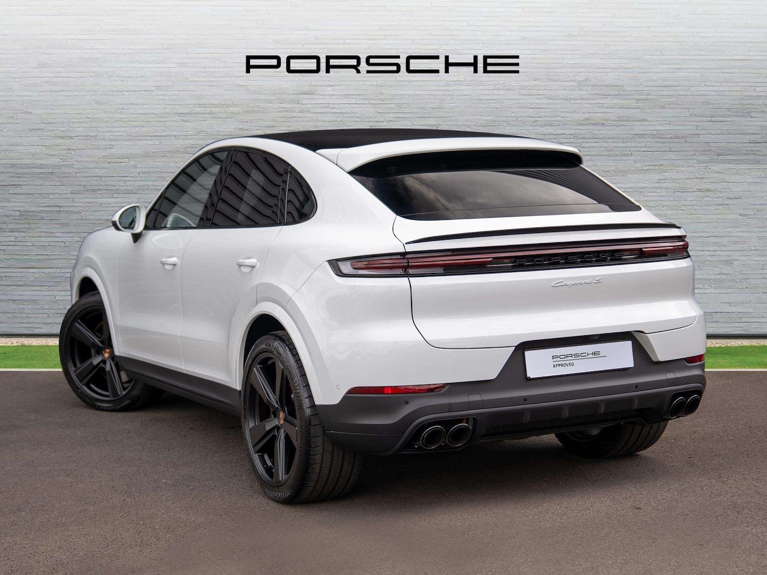 Used Porsche Cayenne 2026 for sale - 77526897: Photo 2