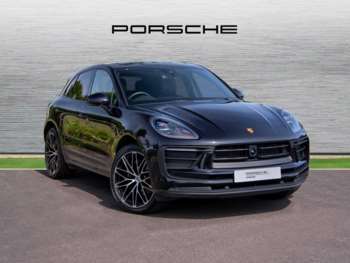 2022 - Macan (2023) 5-Door