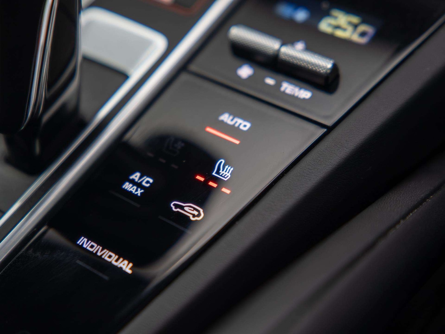 Used Porsche Cayenne 2022 for sale - 76967778: Photo 30