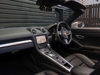 Used Porsche 718 Boxster 2021 for sale - 76390611: Photo