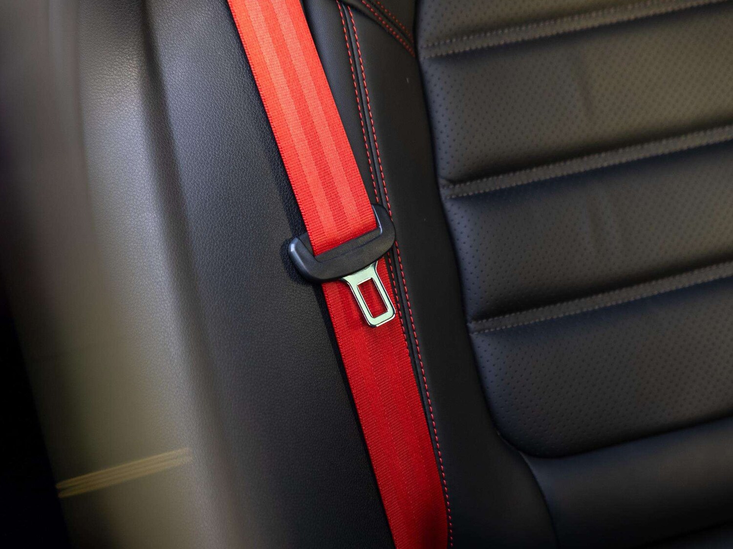 Used Porsche Macan 2023 for sale - 77810760: Photo 14