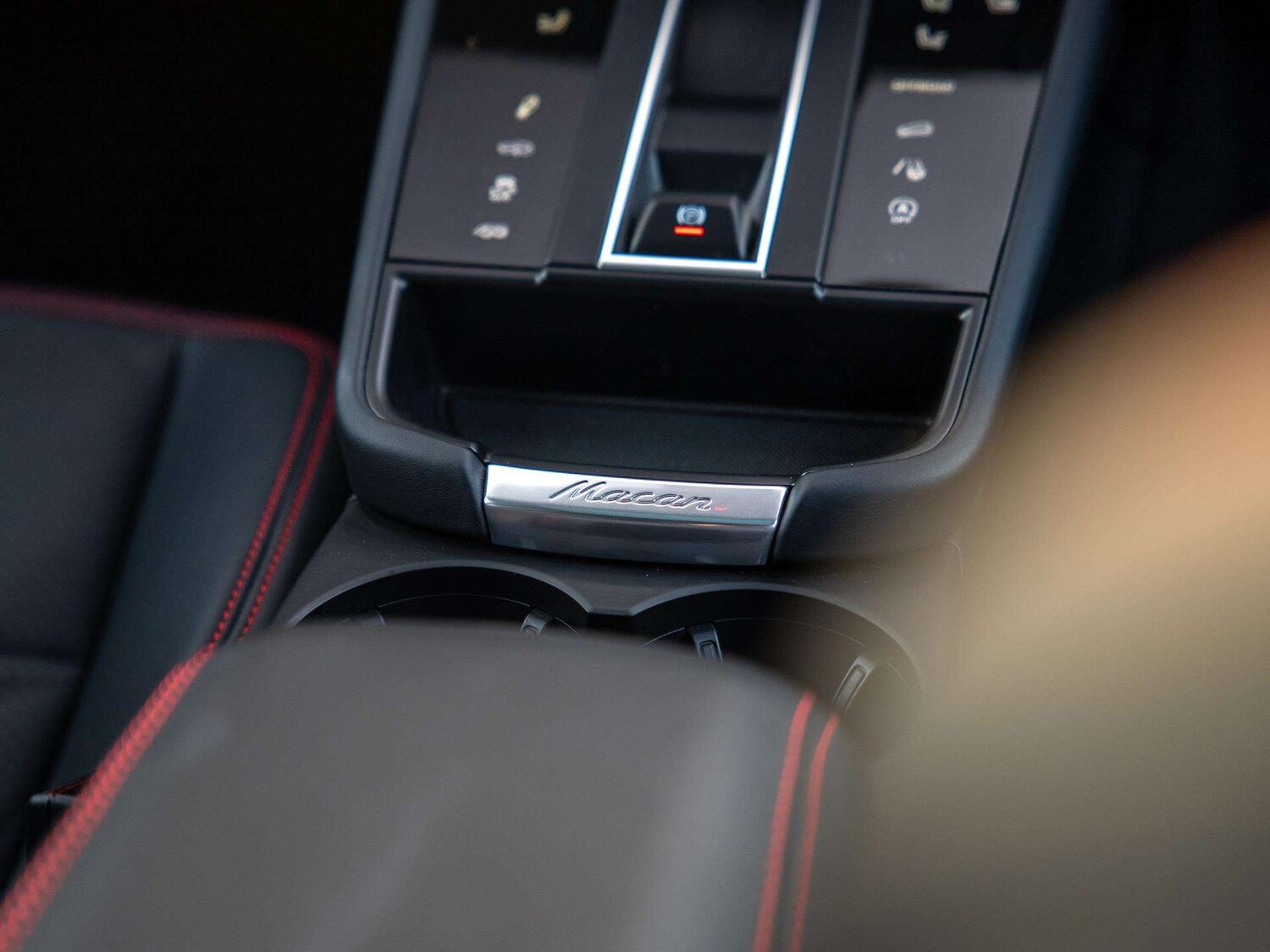 Used Porsche Macan 2023 for sale - 77810760: Photo 28