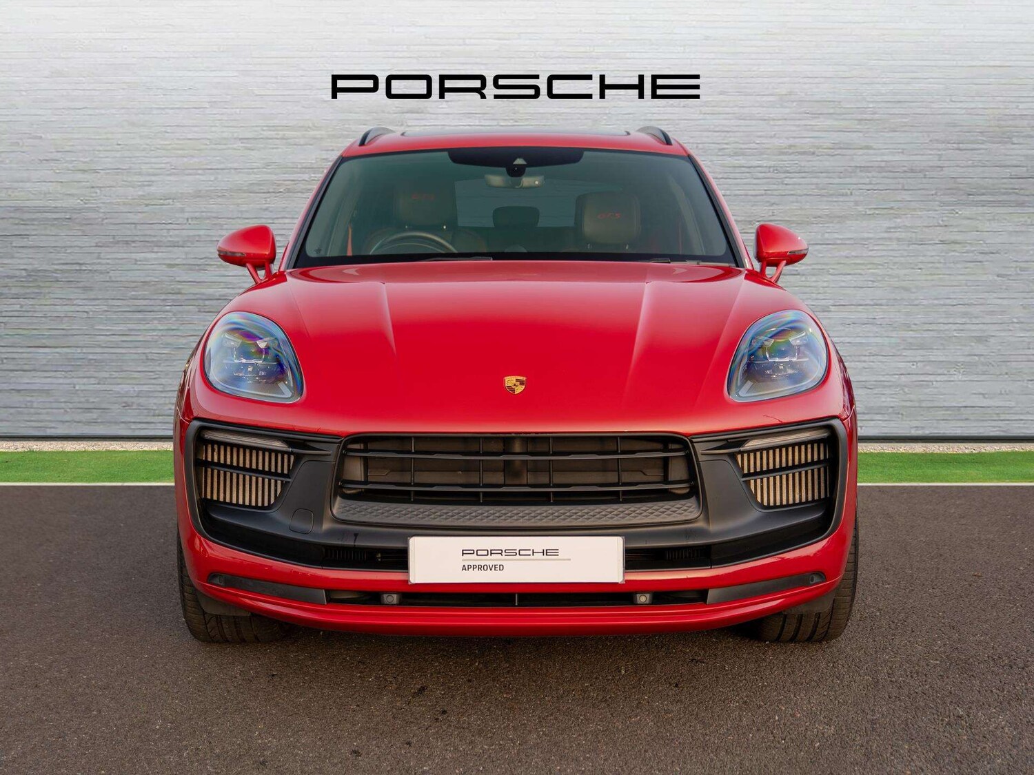 Used Porsche Macan 2023 for sale - 77810760: Photo 6