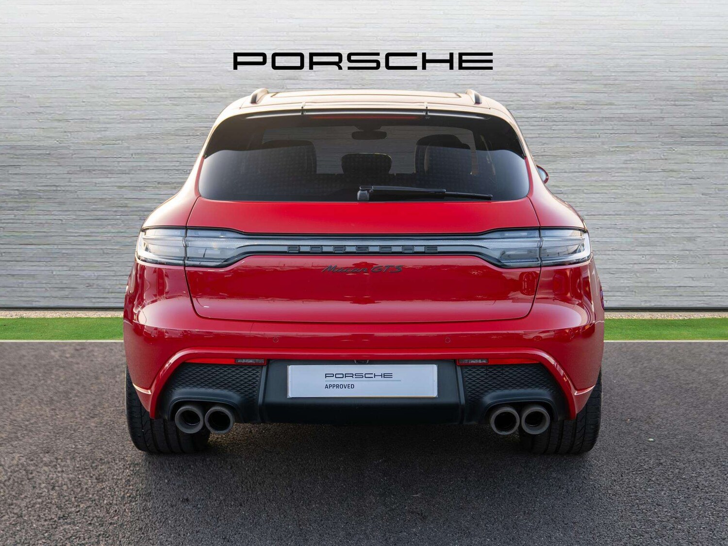 Used Porsche Macan 2023 for sale - 77810760: Photo 7