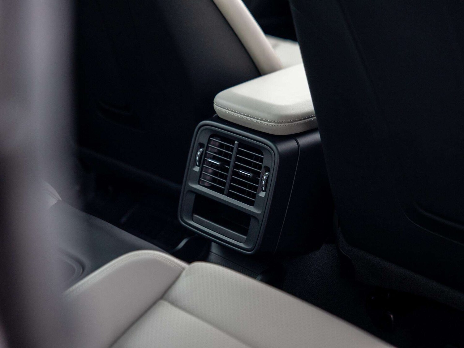 Used Porsche Taycan 2022 for sale - 77526870: Photo 13