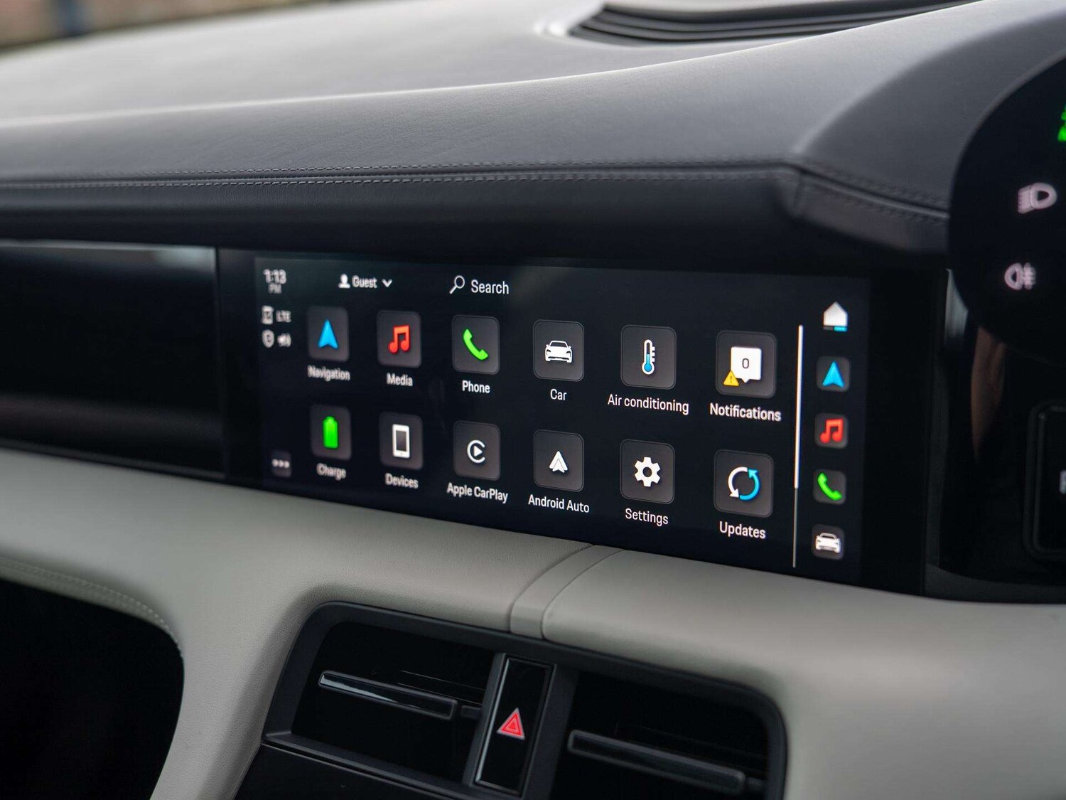 Used Porsche Taycan 2022 for sale - 77526870: Photo 17