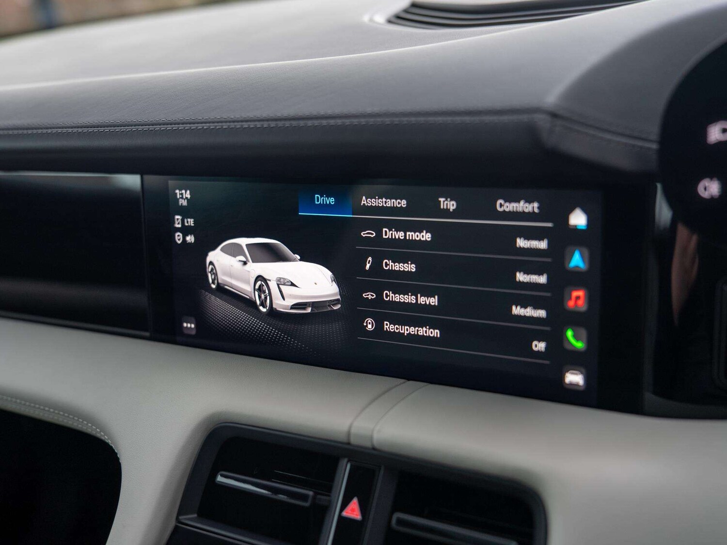 Used Porsche Taycan 2022 for sale - 77526870: Photo 24