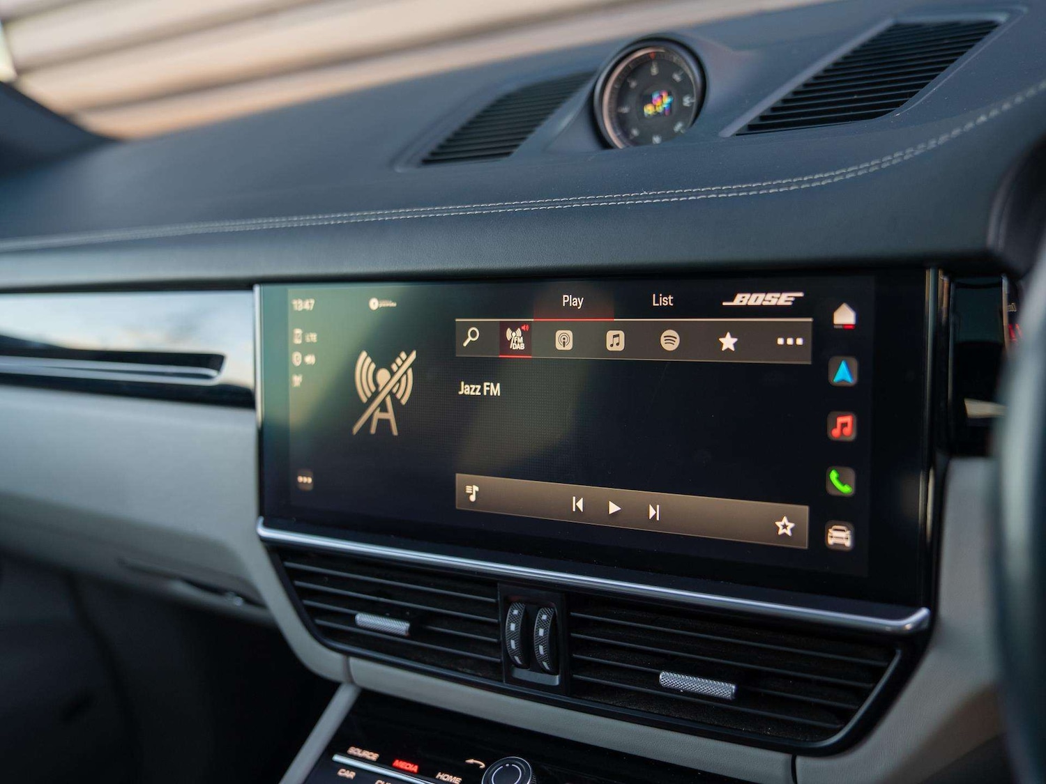 Used Porsche Cayenne 2021 for sale - 77032241: Photo 18