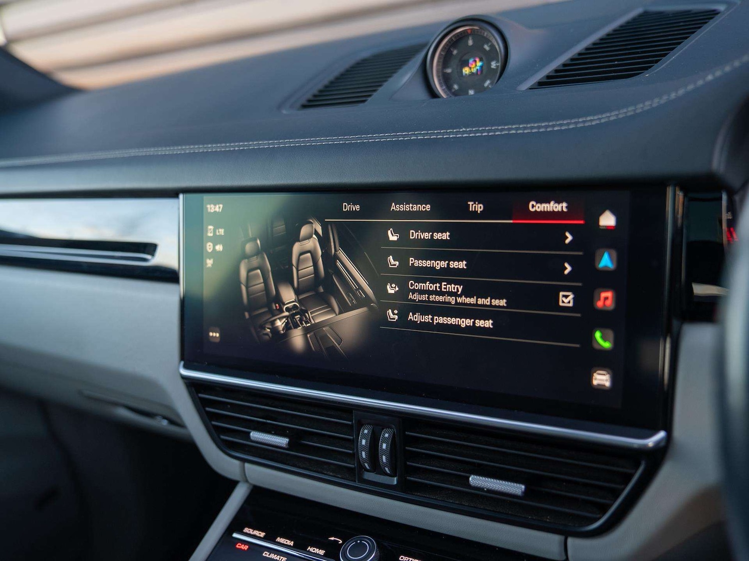 Used Porsche Cayenne 2021 for sale - 77032241: Photo 19