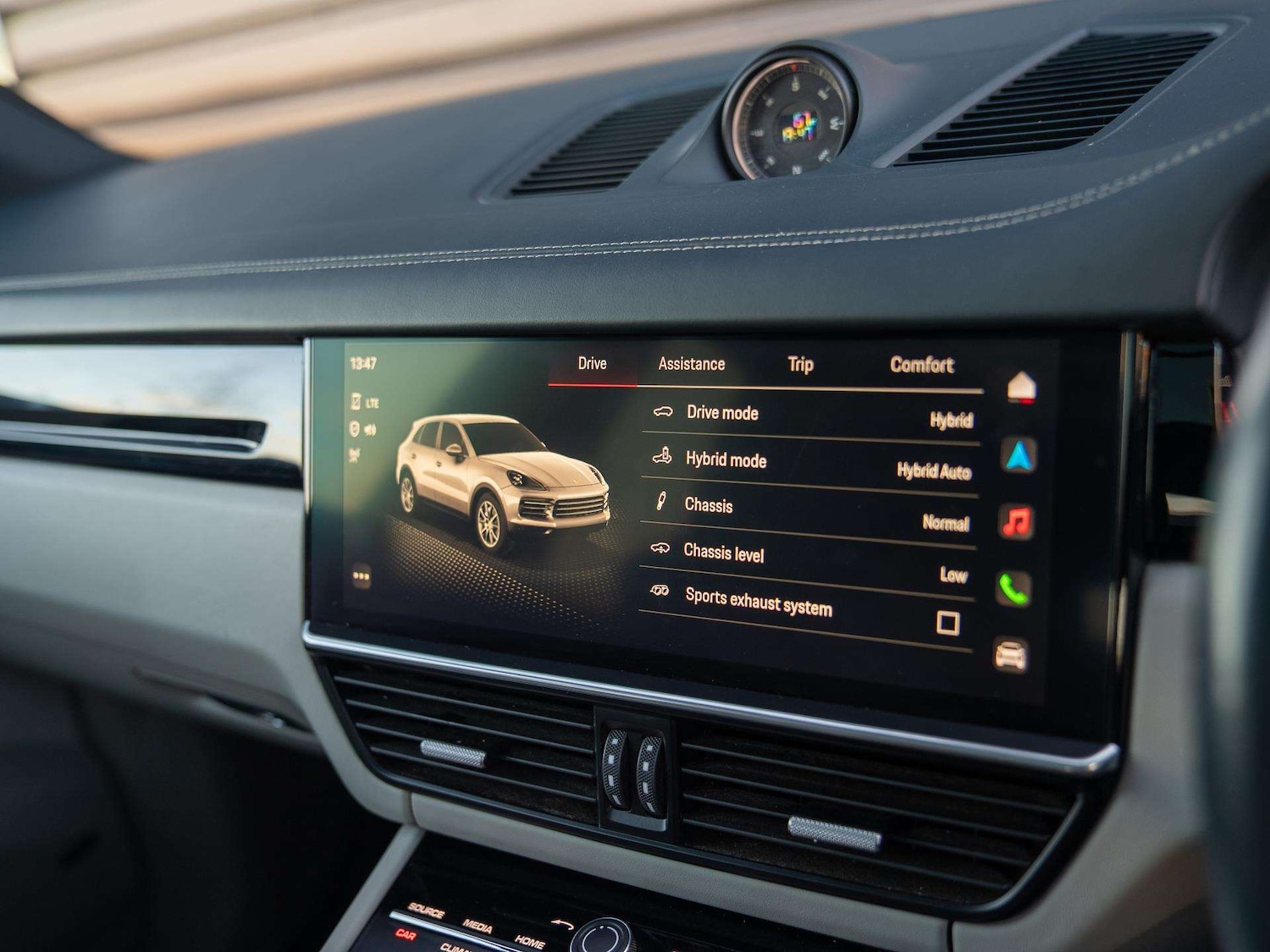 Used Porsche Cayenne 2021 for sale - 77032241: Photo 21