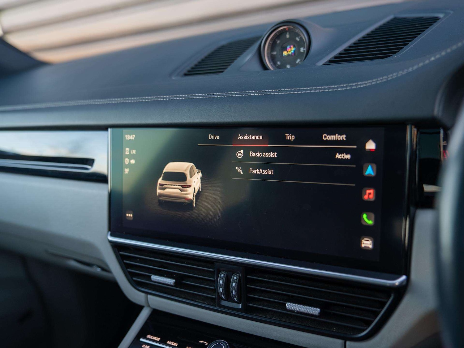 Used Porsche Cayenne 2021 for sale - 77032241: Photo 22