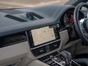 Used Porsche Cayenne 2022 for sale - 78234035: Photo