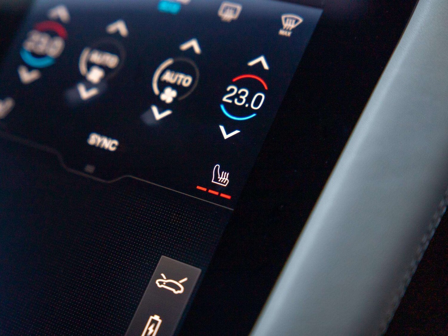 Used Porsche Taycan 2024 for sale - 77361319: Photo 13