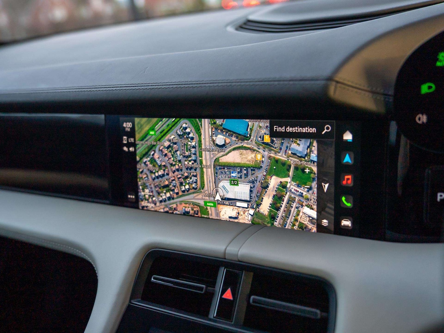 Used Porsche Taycan 2024 for sale - 77361319: Photo 16