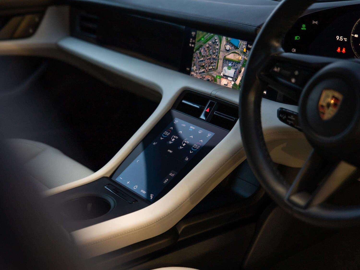 Used Porsche Taycan 2024 for sale - 77361319: Photo 28