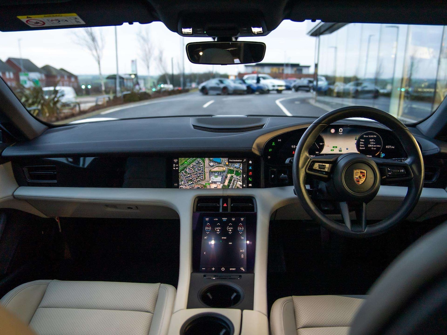 Used Porsche Taycan 2024 for sale - 77361319: Photo 3