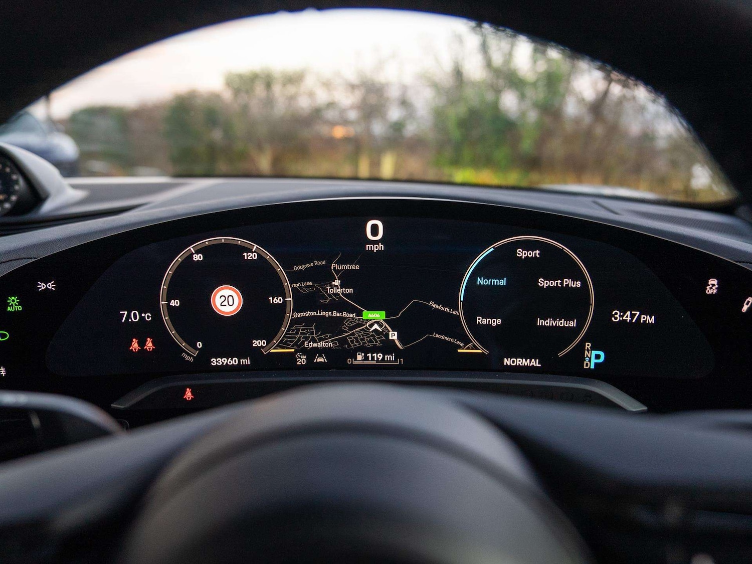 Used Porsche Taycan 2020 for sale - 76553272: Photo 26