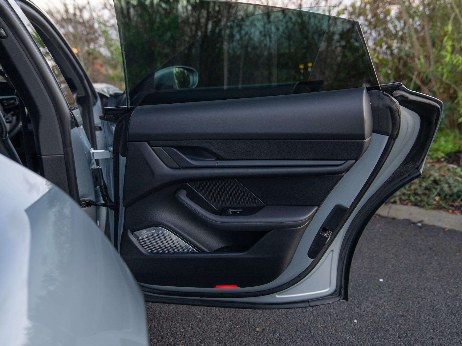 Used Porsche Taycan 2020 for sale - 76553272: Photo 34