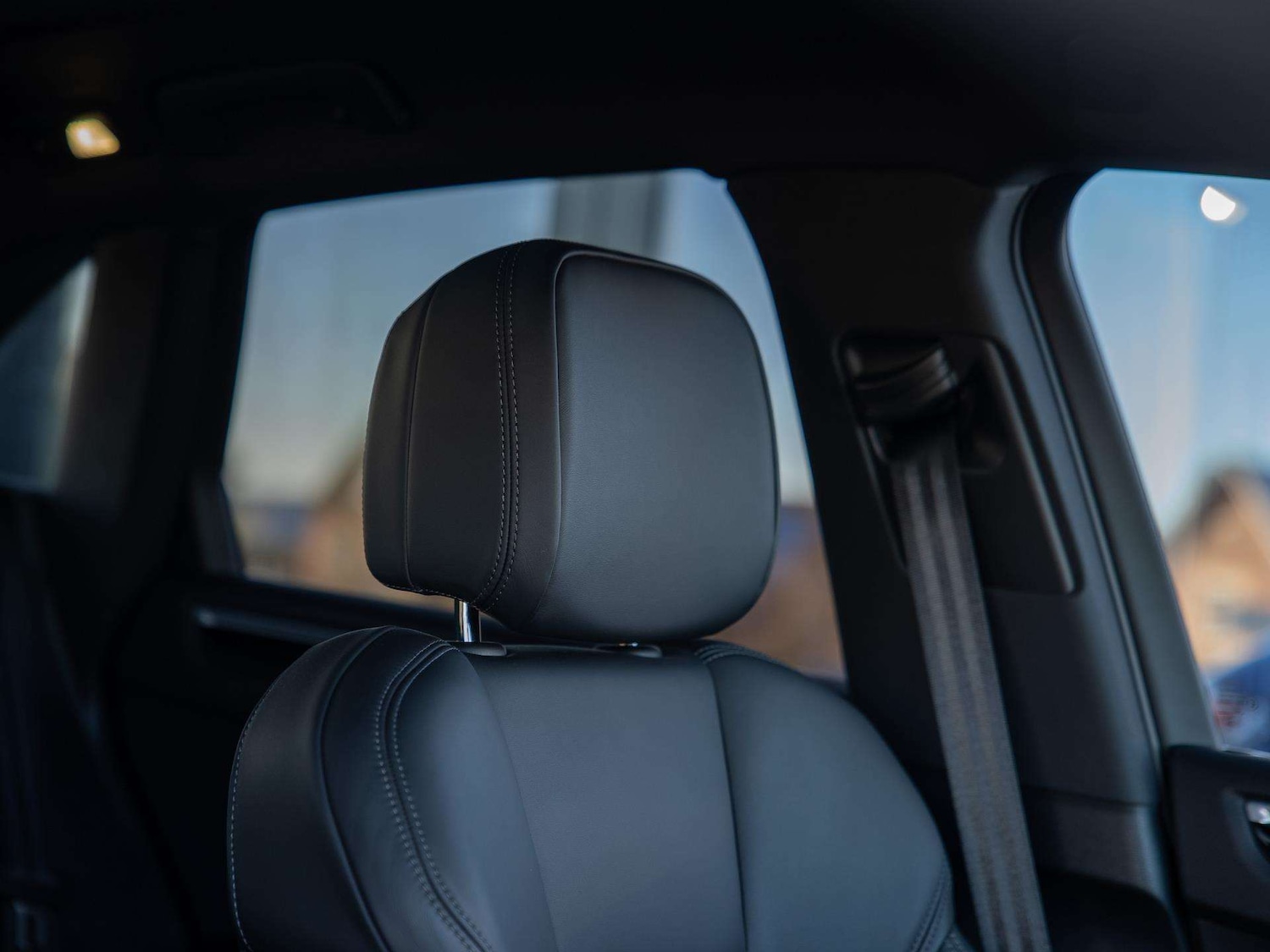 Used Porsche Macan 2023 for sale - 77294282: Photo 12