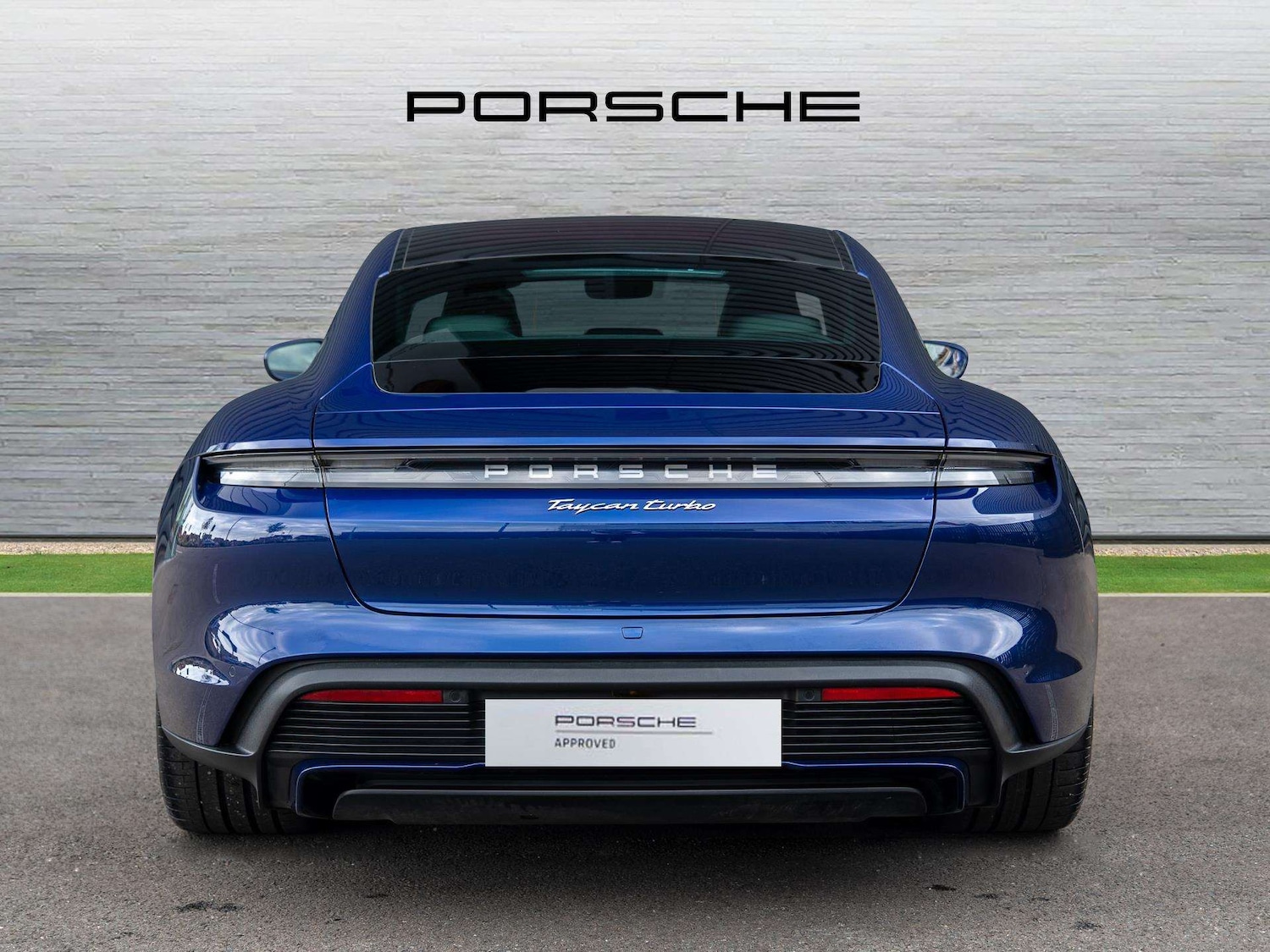 Used Porsche Taycan 2021 for sale - 76113386: Photo 7