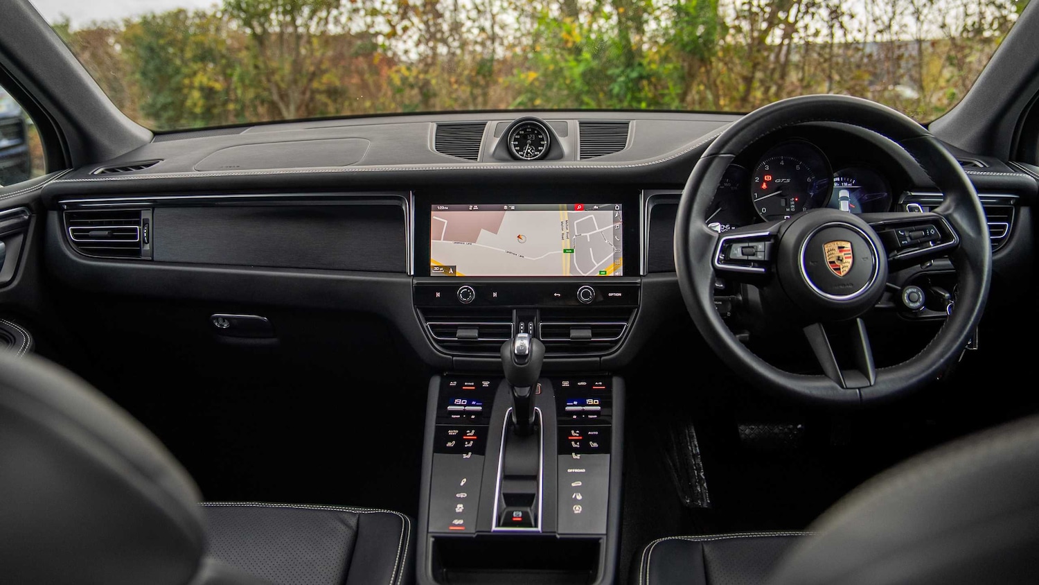 Used Porsche Macan 2023 for sale - 76553140: Photo 11