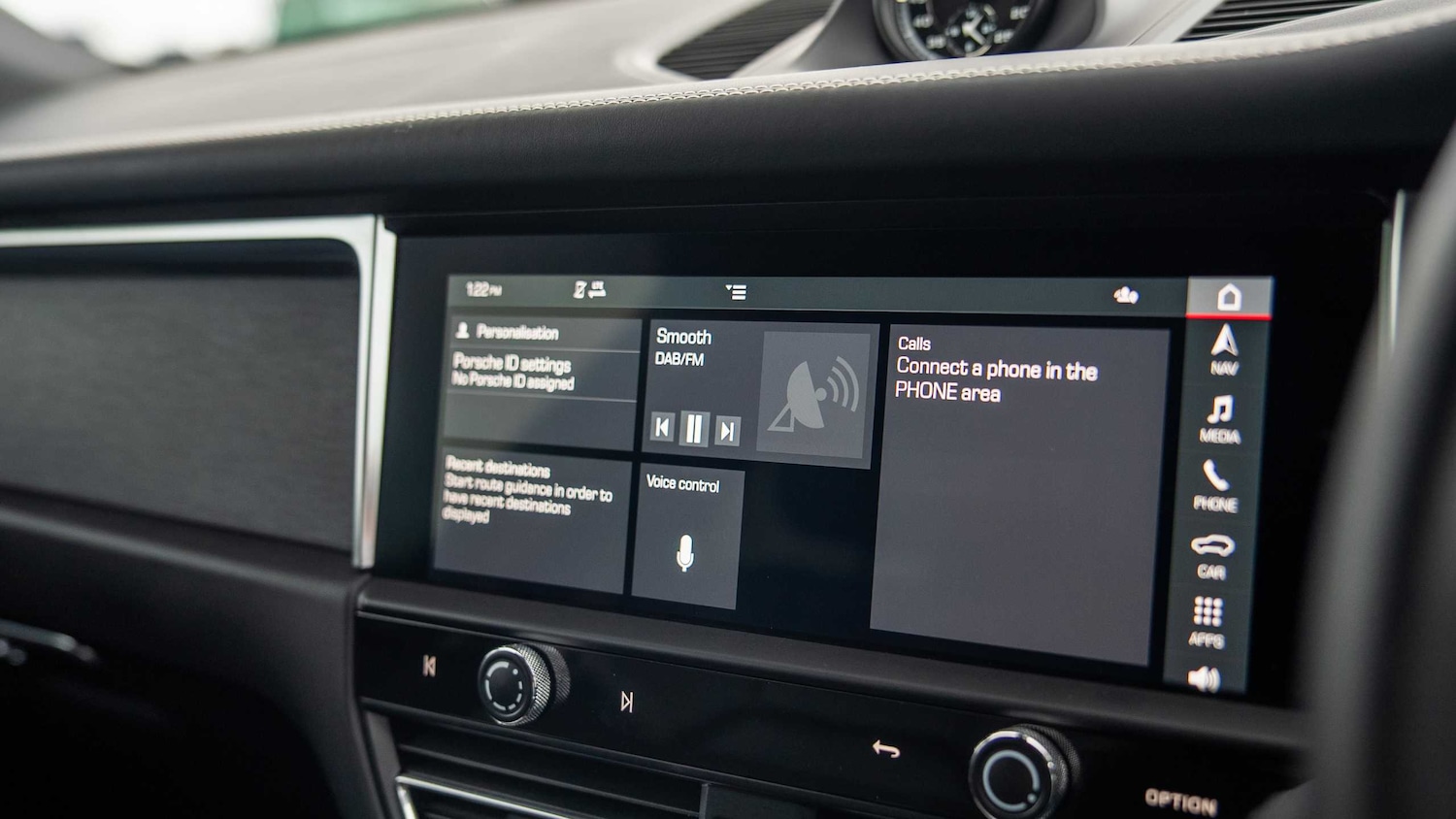 Used Porsche Macan 2023 for sale - 76553140: Photo 16