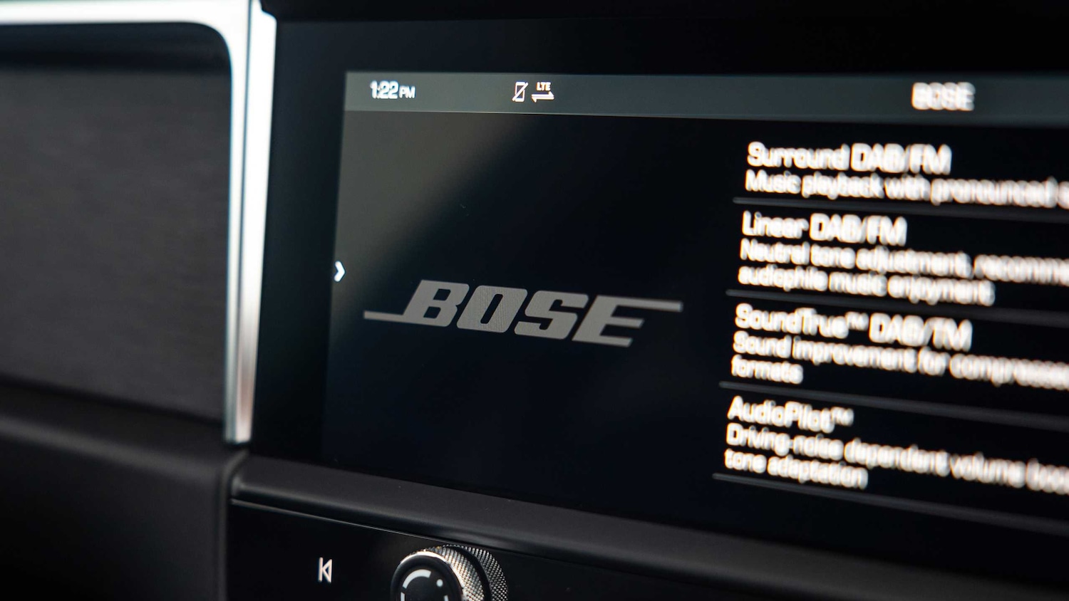 Used Porsche Macan 2023 for sale - 76553140: Photo 20