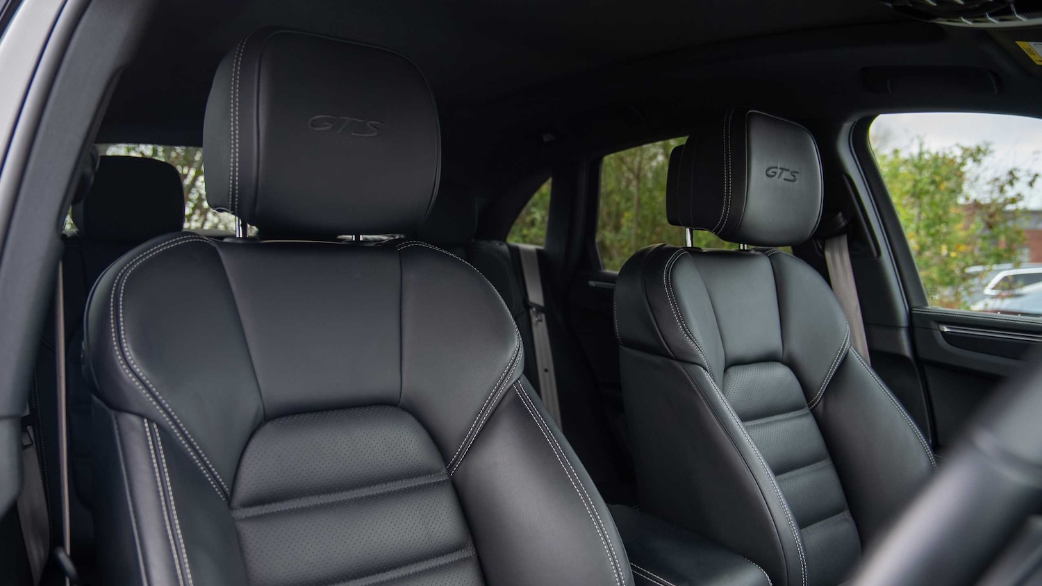 Used Porsche Macan 2023 for sale - 76553140: Photo 8