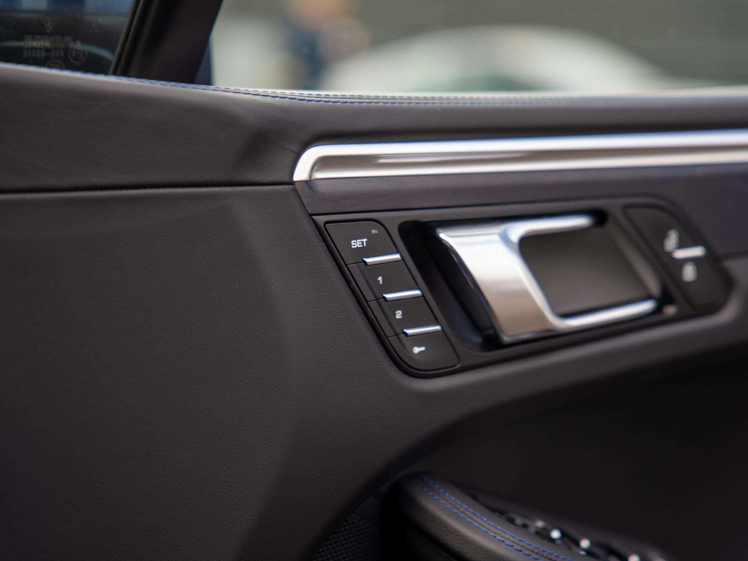 Used Porsche Macan 2024 for sale - 78118688: Photo 32