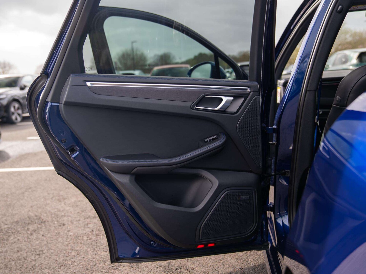 Used Porsche Macan 2024 for sale - 78118688: Photo 34