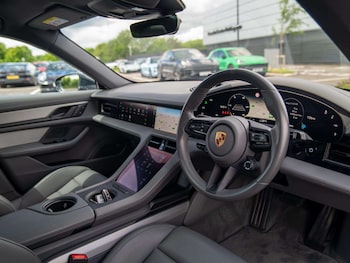 Used Porsche Taycan 2023 for sale - 78857096: Photo