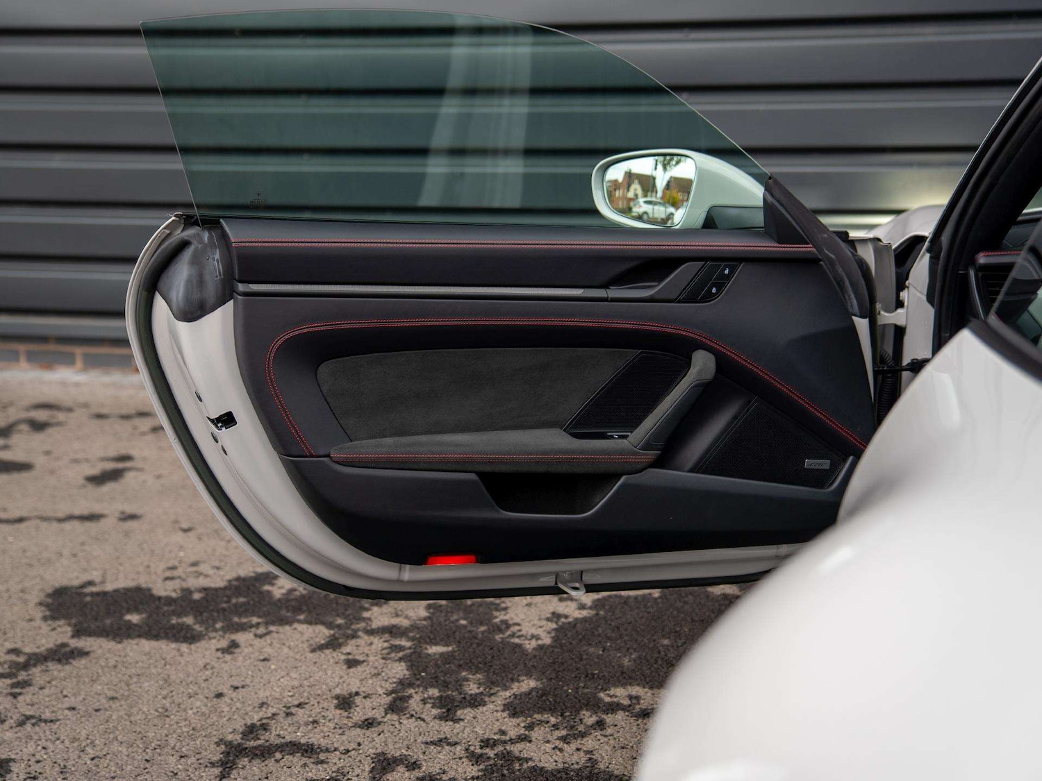 Used Porsche 911 2023 for sale - 76170122: Photo 20