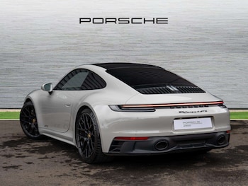 Used Porsche 911 2023 for sale - 76170122: Photo