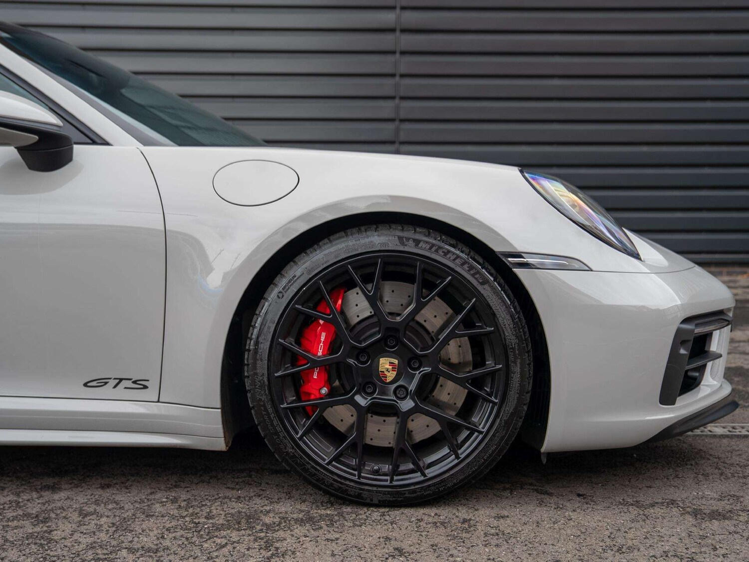 Used Porsche 911 2023 for sale - 76170122: Photo 4