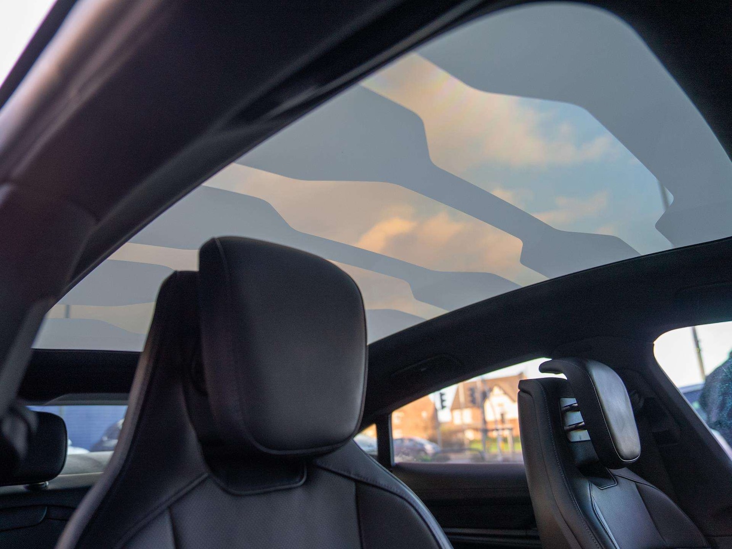 Used Porsche Taycan 2024 for sale - 77044205: Photo 13