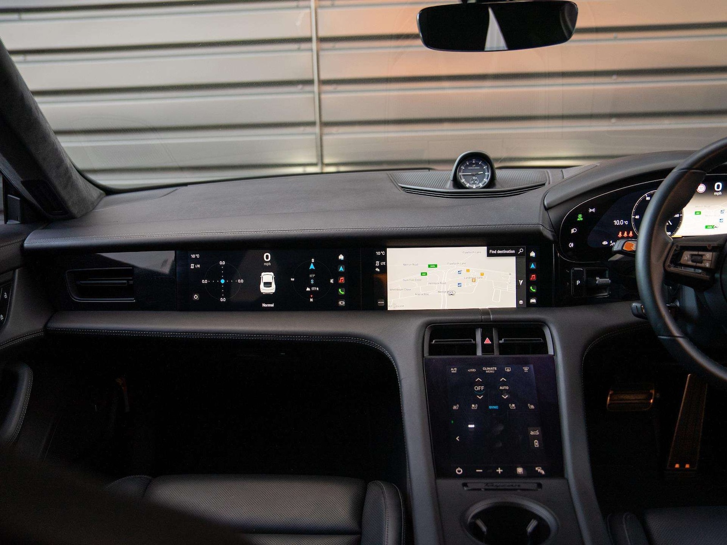 Used Porsche Taycan 2024 for sale - 77044205: Photo 21