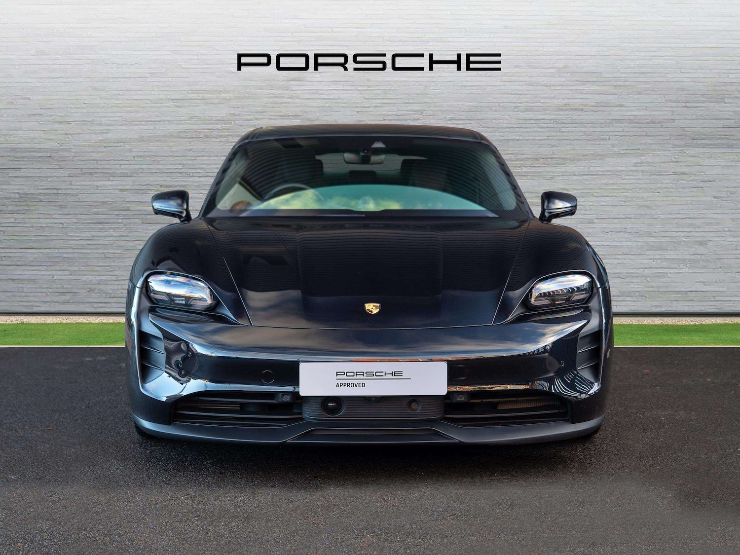 Used Porsche Taycan 2024 for sale - 77044205: Photo 6