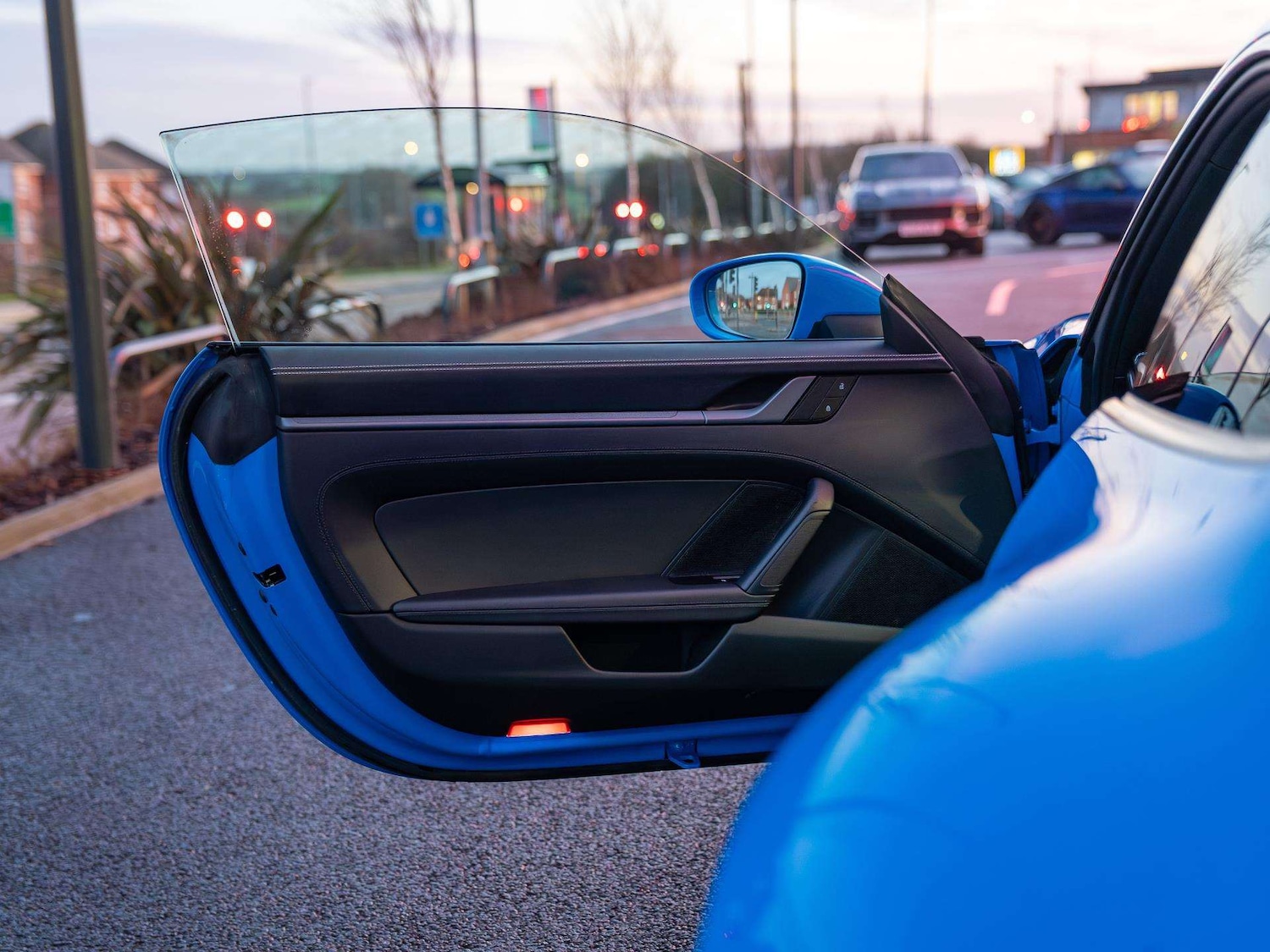 Used Porsche 911 2022 for sale - 77000093: Photo 30