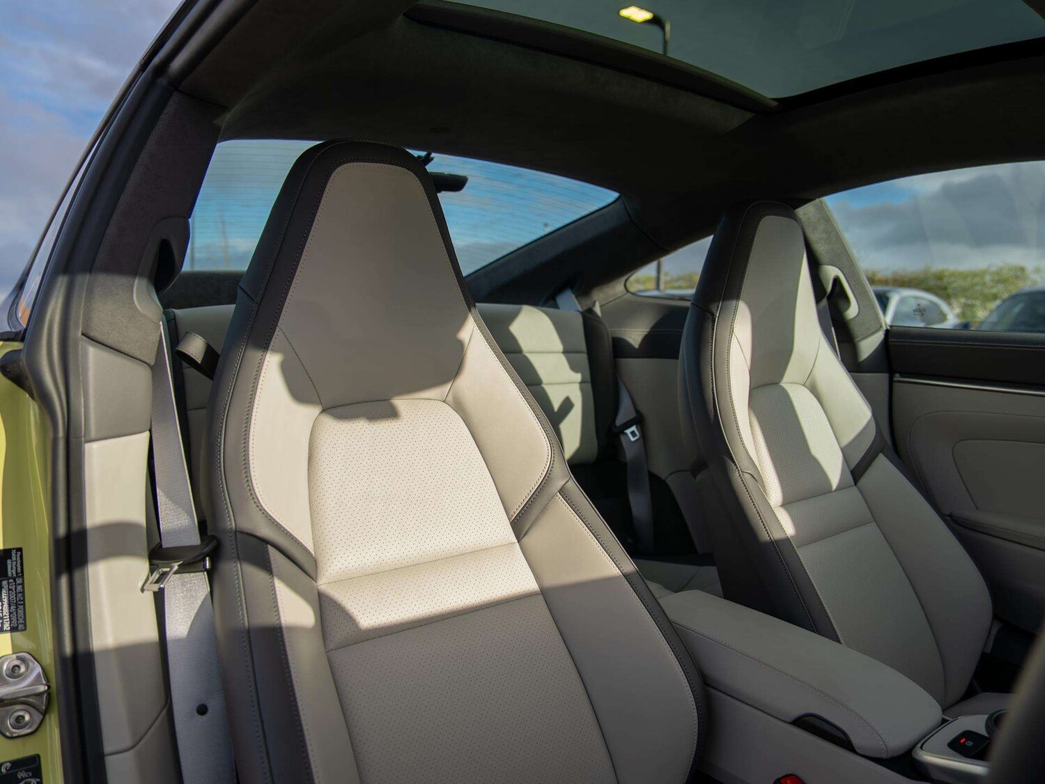 Used Porsche 911 2024 for sale - 78090018: Photo 11