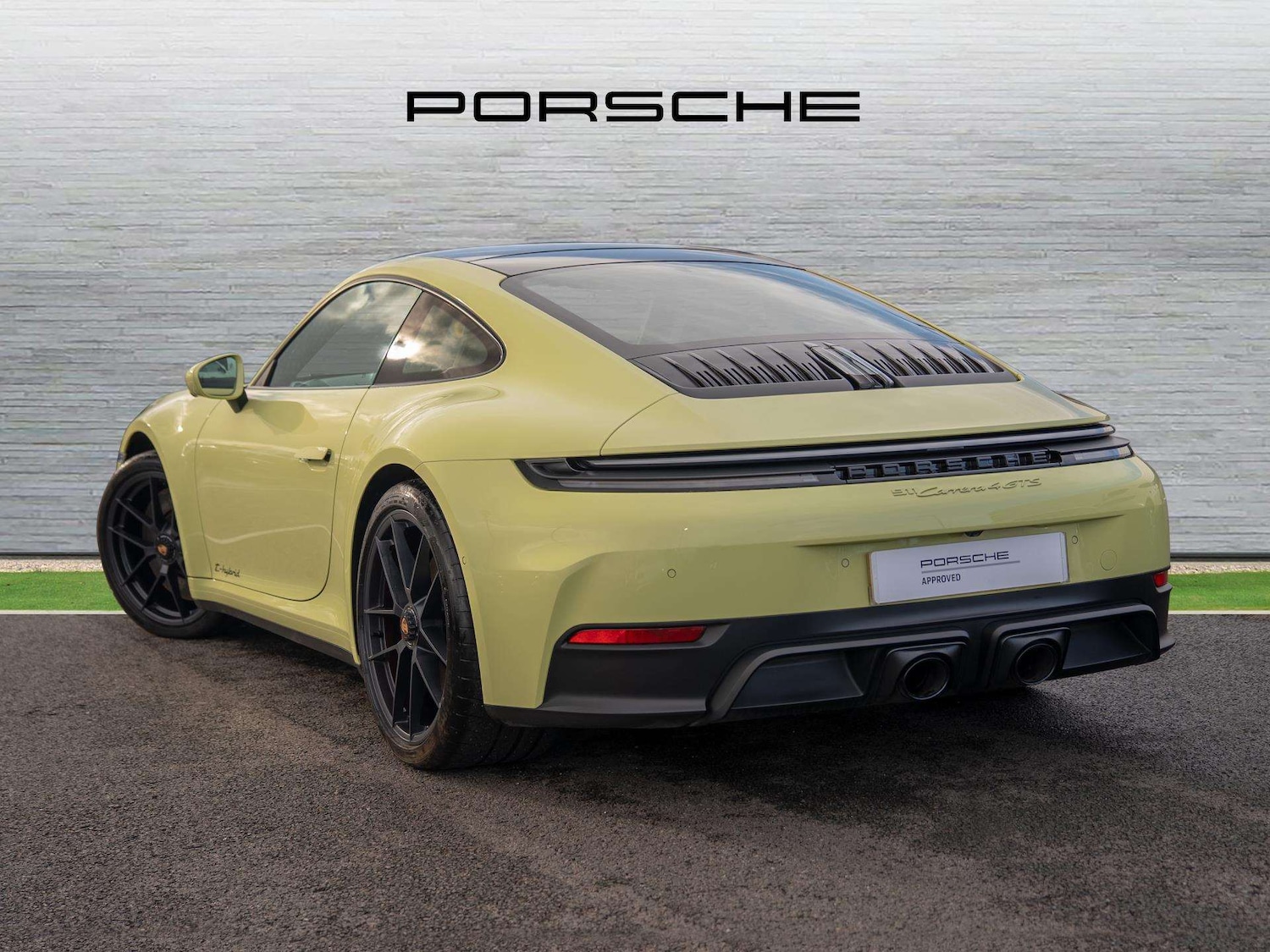 Used Porsche 911 2024 for sale - 78090018: Photo 2