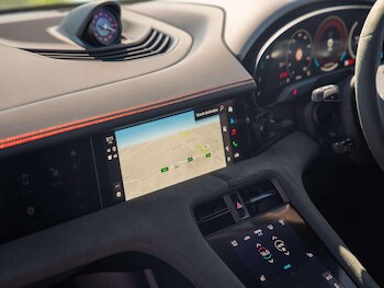 Used Porsche Taycan 2025 for sale - 77661153: Photo