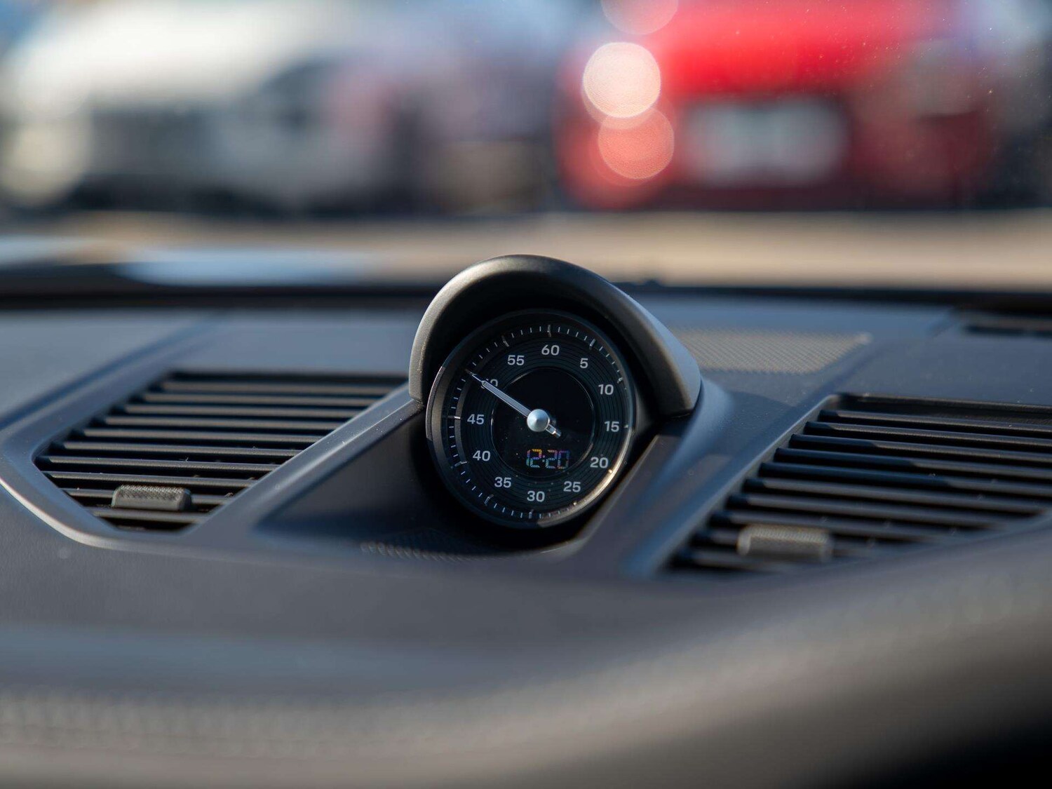 Used Porsche 911 2024 for sale - 78077038: Photo 32