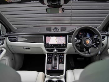 Used Porsche Macan 2024 for sale - 75555286: Photo